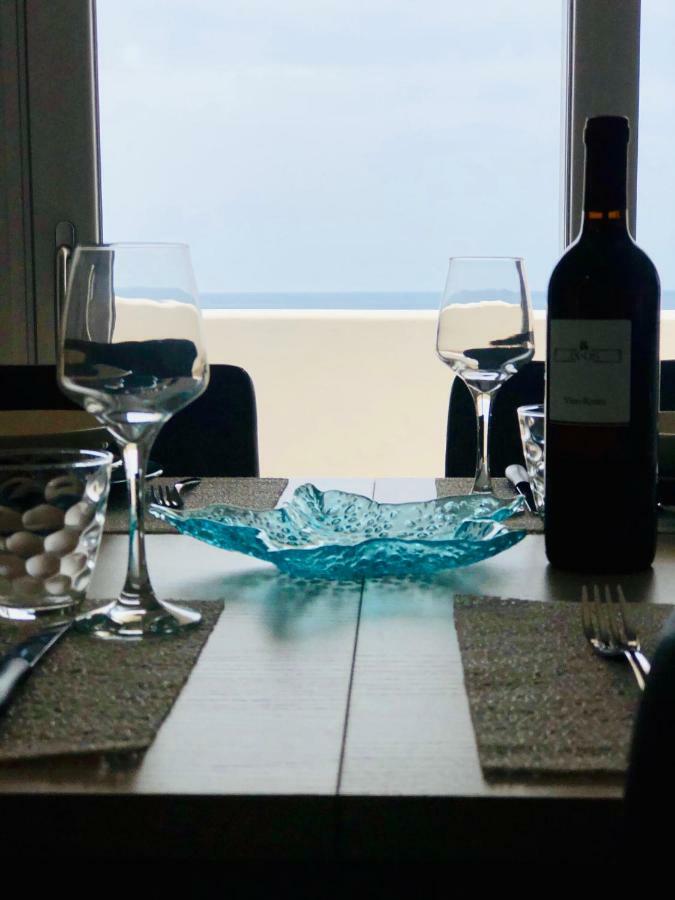 Apartment Tramonto sea-front Valledoria  Esterno foto