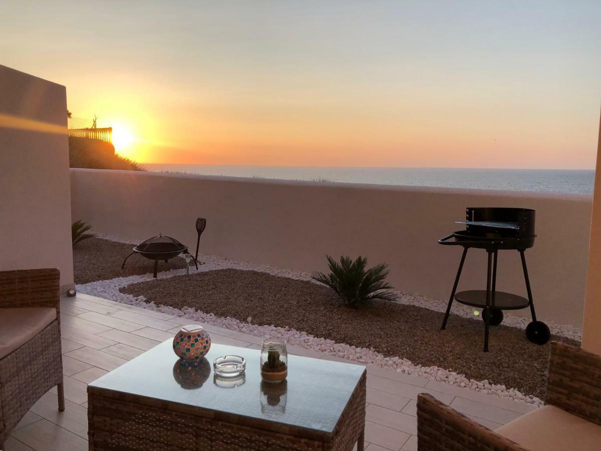 Apartment Tramonto sea-front Valledoria  Esterno foto